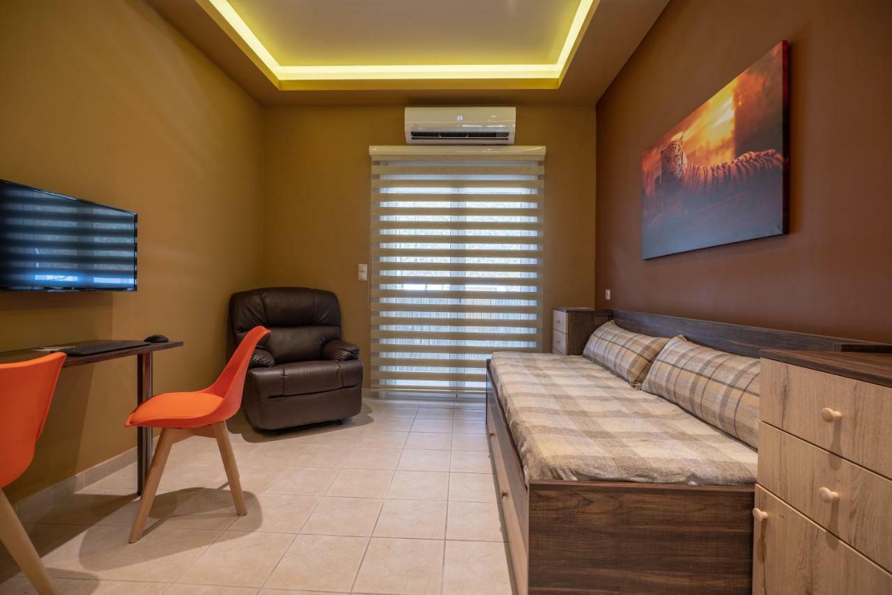 Cool Style Private Apartments Atenas Exterior foto