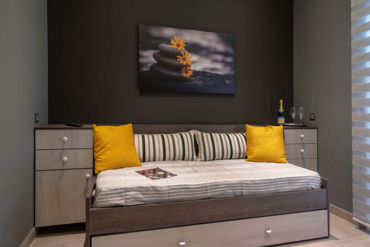 Cool Style Private Apartments Atenas Exterior foto