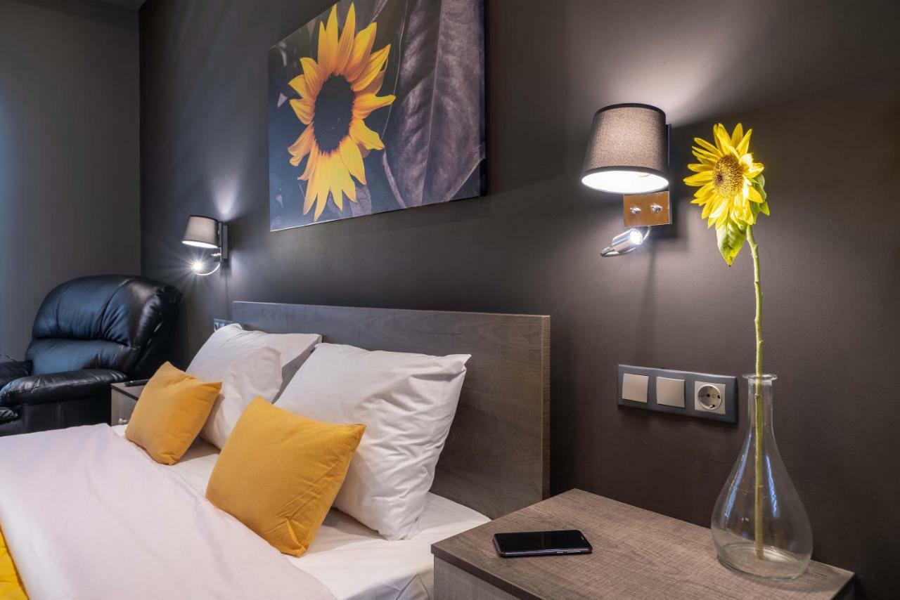 Cool Style Private Apartments Atenas Exterior foto