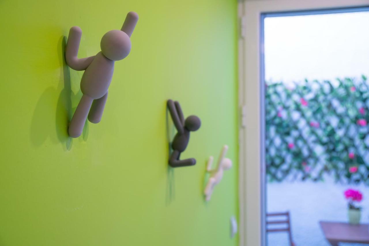 Cool Style Private Apartments Atenas Exterior foto
